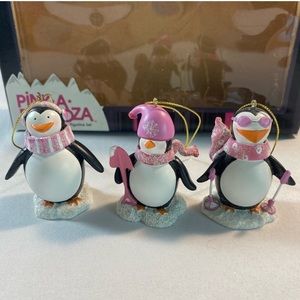 New penguin figurines ornaments 2011